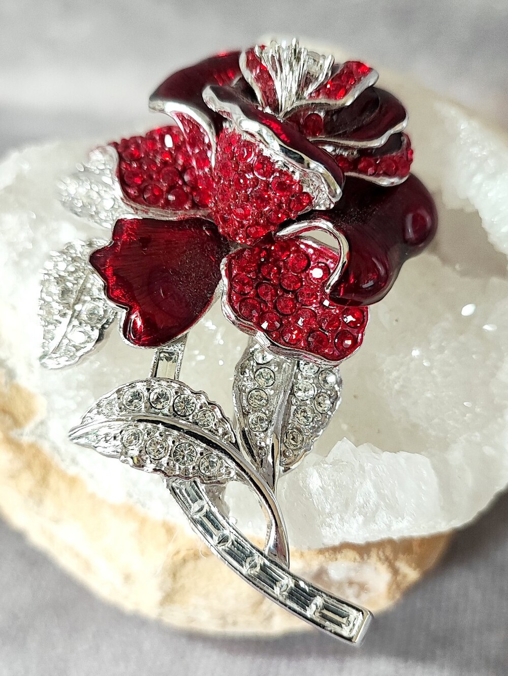 Nolan Miller Nancy Reagan Red Rose Flower Enameled Brooch Vintage Silver Tone